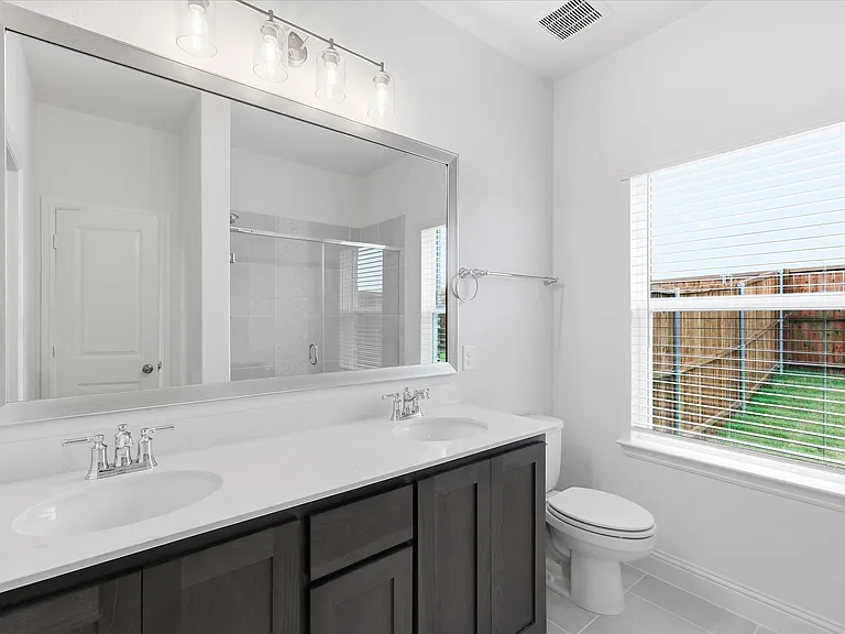 186 Balboa Ln — Photo 14