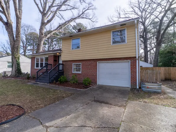 509 Frank Ln, Newport News, VA 23606