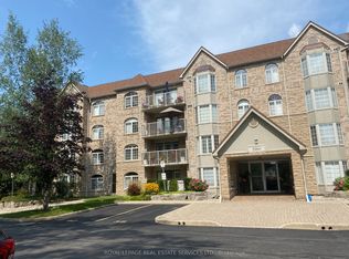216 C Plains Rd W #402, Burlington, ON L7T4K9