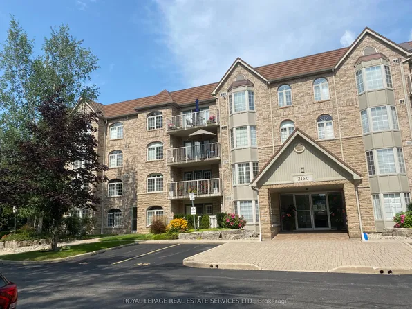 216 C Plains Rd W #402, Burlington, ON L7T 4K9