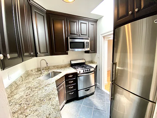 Rented by Douglas Elliman | media 6