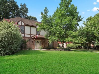 5518 Enchanted Timbers Dr, Humble, TX, 77346