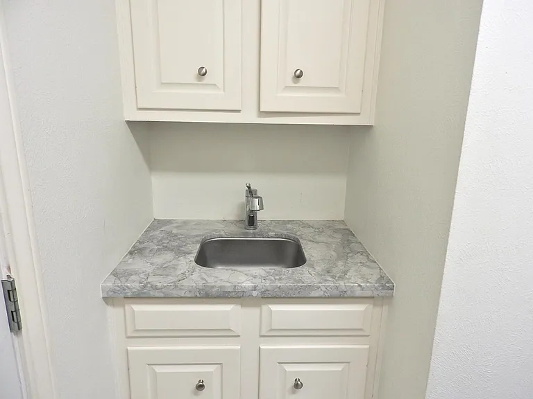 2319 Amber Springs Dr — Photo 49