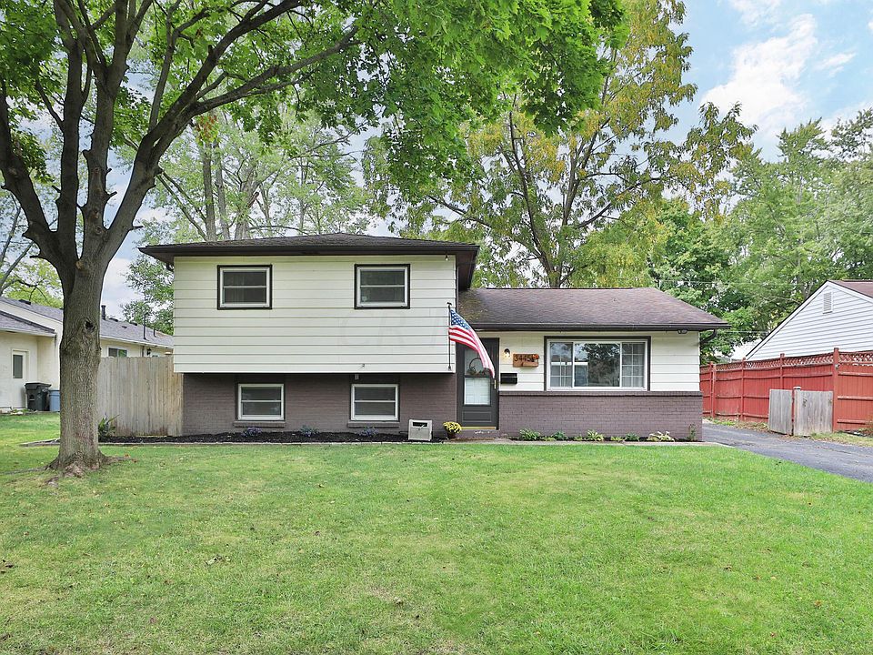 1st image of 3445 Farley Dr