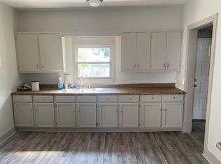 1605 W 6th St, Racine, WI 53404