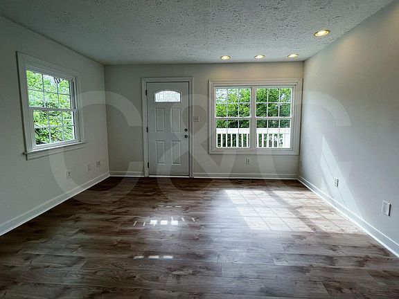 5th image of 7958 Vaughan Dr #2