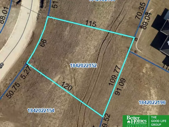 4507 S 203rd Ave, Omaha, NE 68135