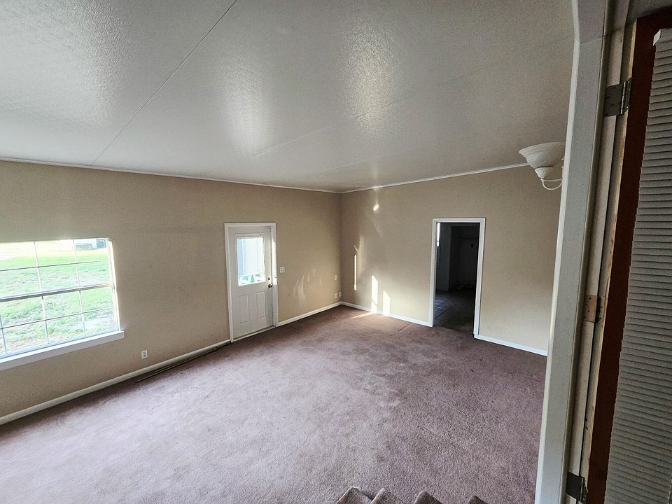 1st image of 5639 NE 4th Lane