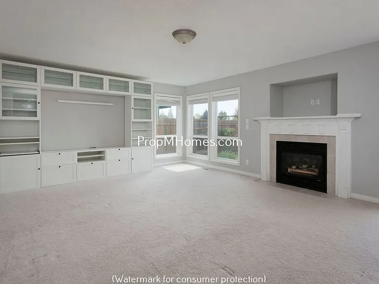 16059 NW Energia St — Photo 10