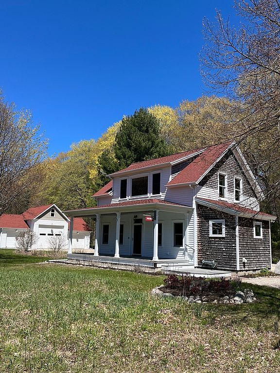 71 Sunset Dr - Property Image