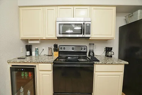 13121 Vickery St Photo 1