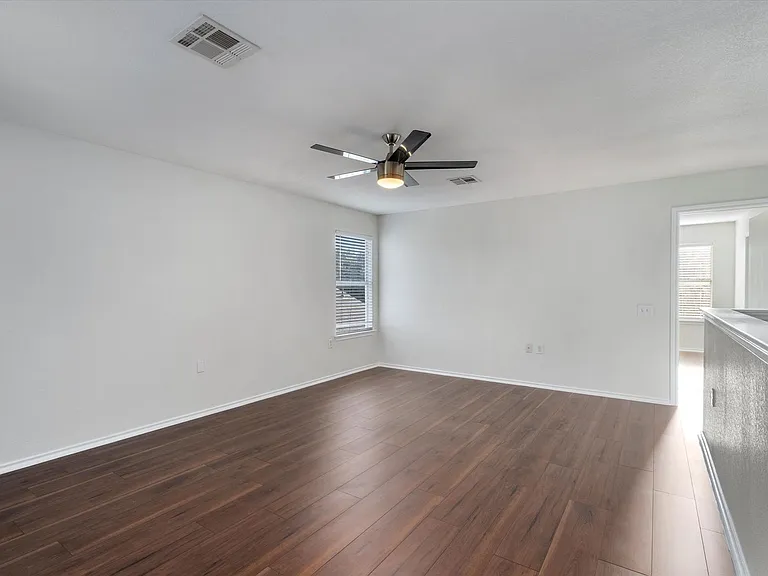 3516 Sand Dunes Ave — Photo 16