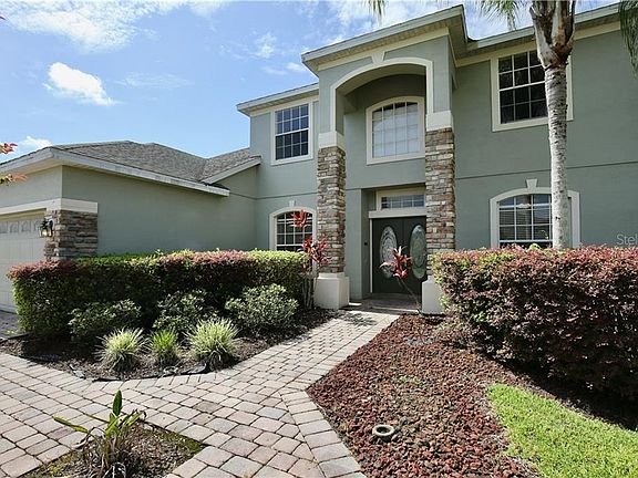 2nd image of 18074 Thornhill Grand Cir