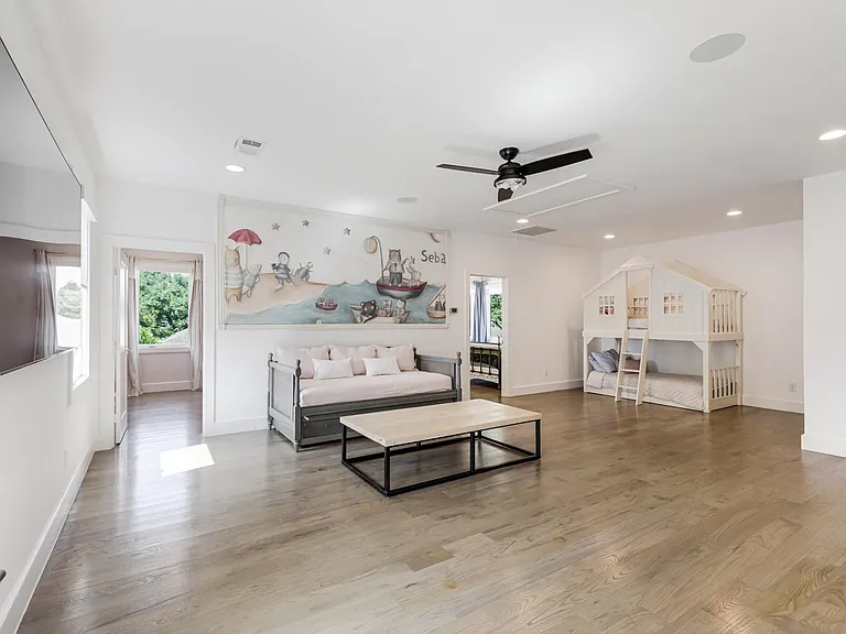 4139 Allencrest Ln — Photo 38