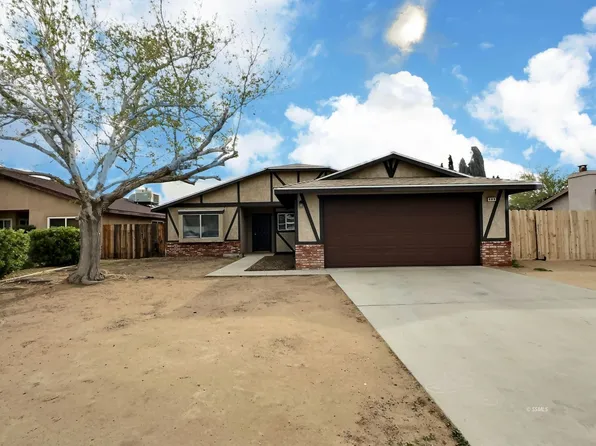 608 S Silver Ridge St, Ridgecrest, CA 93555