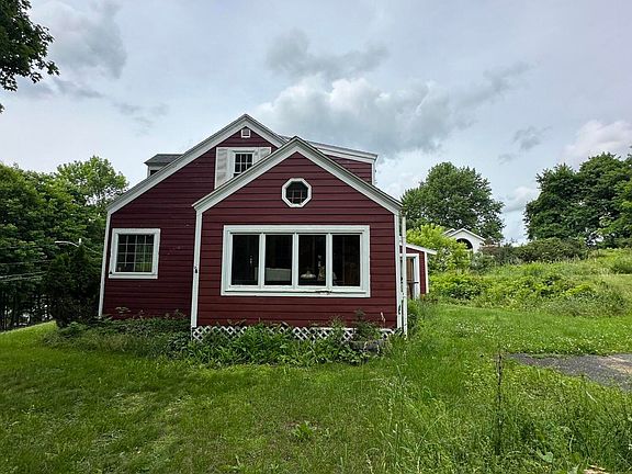 3rd image of 103 Pleasant Street