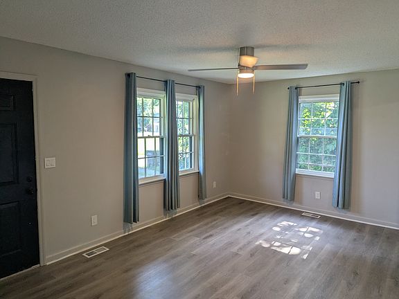 5th image of 306 Hamilton St