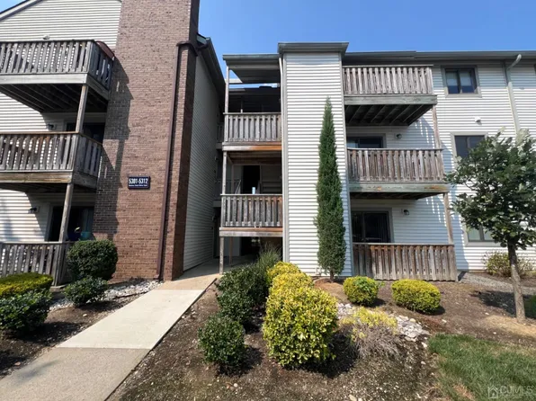 5305 Ravens Crest Dr, Plainsboro, NJ 08536