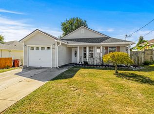 446 Apple Dr, Crestview, FL 32536