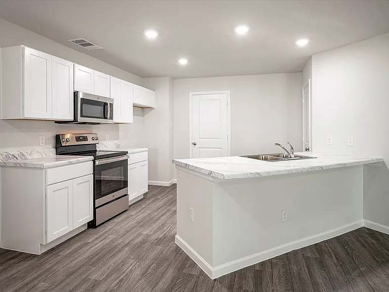 7352 Tin Star Dr — Photo 12