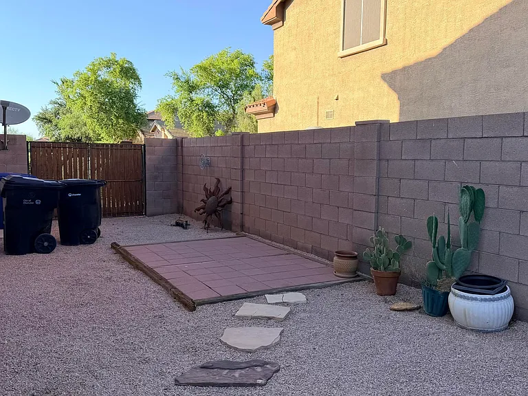 1289 E Iris Dr — Photo 40