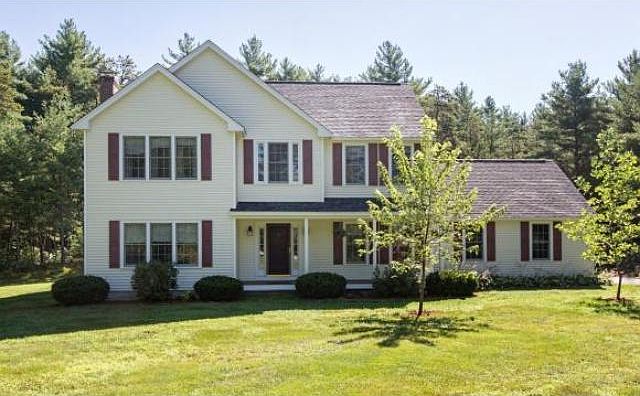 1st image of 3 Heron Marsh Ln