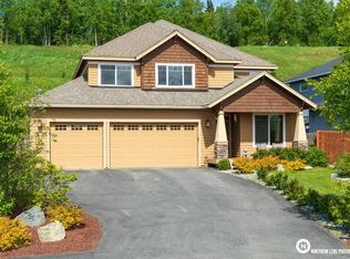 11374 Tulin Park Loop, Anchorage, AK 99516