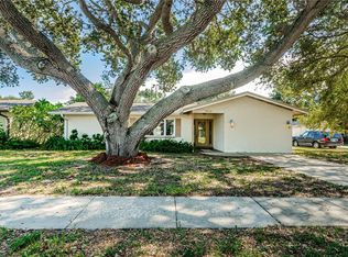 1925 Atlantis Dr, Clearwater, FL 33763