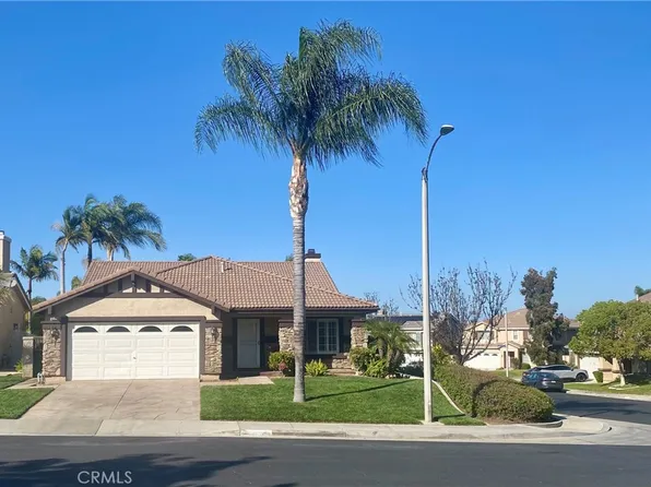 3285 Celestial Cir, Corona, CA 92882