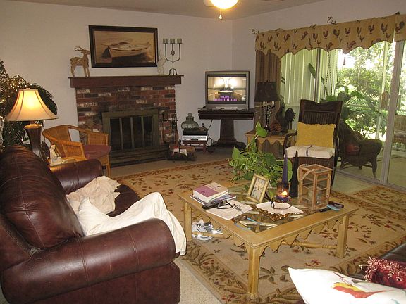Living Room Lakefront view
