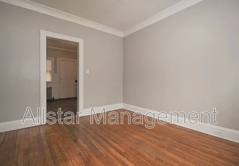 3065 E Derbyshire Rd — Photo 15