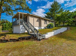 615 Butler Mill Rd, Oliver Springs, TN 37840