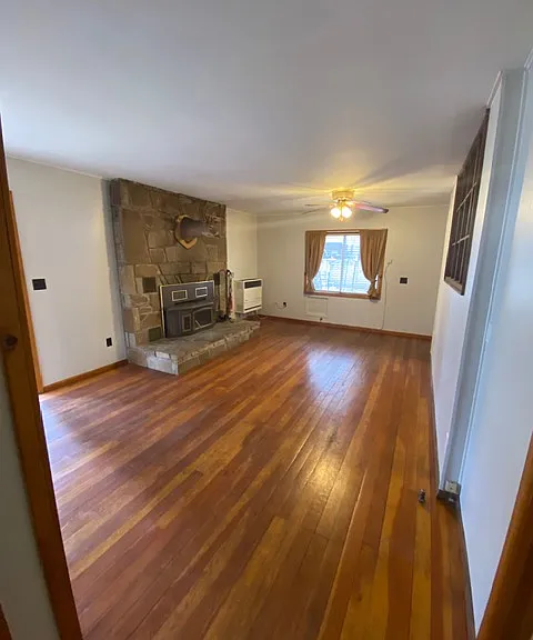 114 Cedar Pl — Photo 14