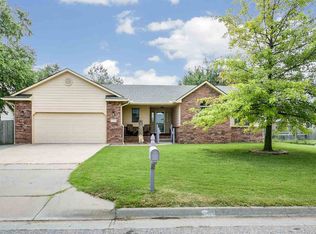 615 E 3rd St, Valley Center, KS 67147
