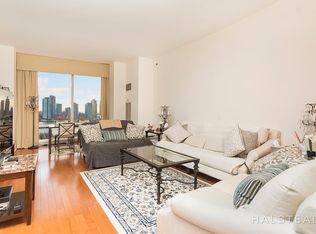 845 United Nations Plz APT 14A, New York, NY