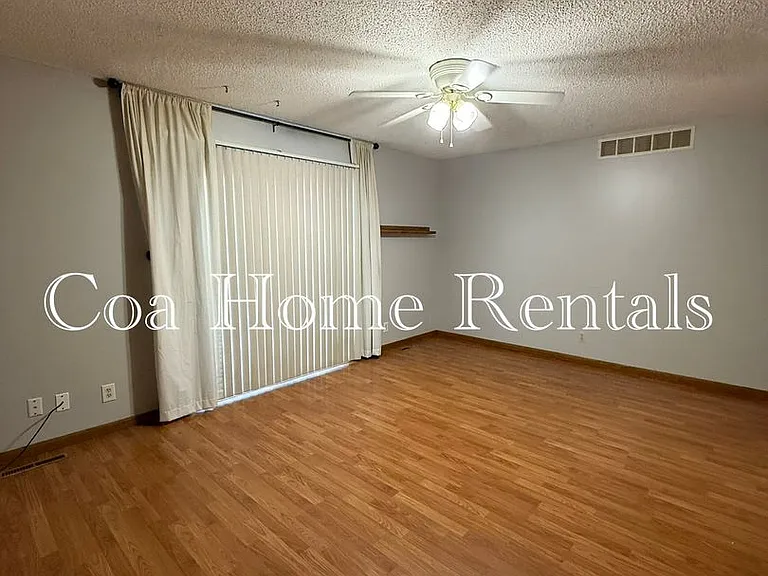1902 N Evergreen Ln — Photo 9