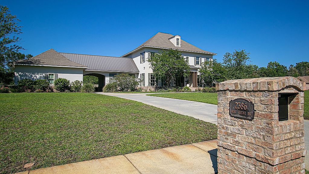 2386 Beau Chene, Biloxi, MS 39532 Zillow