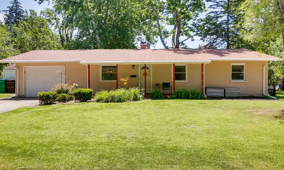 1st image of 14701 Holly Ct