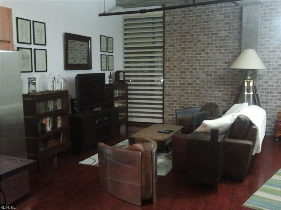 1st image of 415 Saint Pauls Blvd Unit 605
