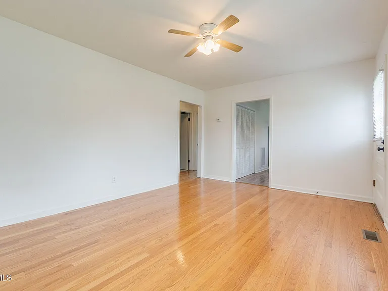 615 Bravo St — Photo 8