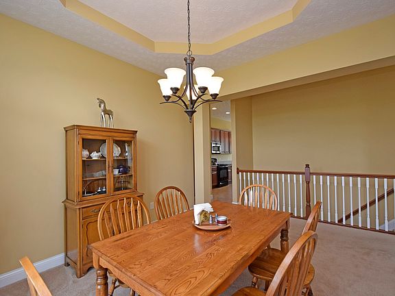5th image of 1319 Sarah Freeman Dr