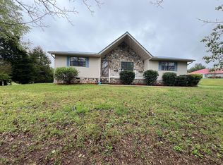 147 Pinnacle Dr, Dayton, TN 37321