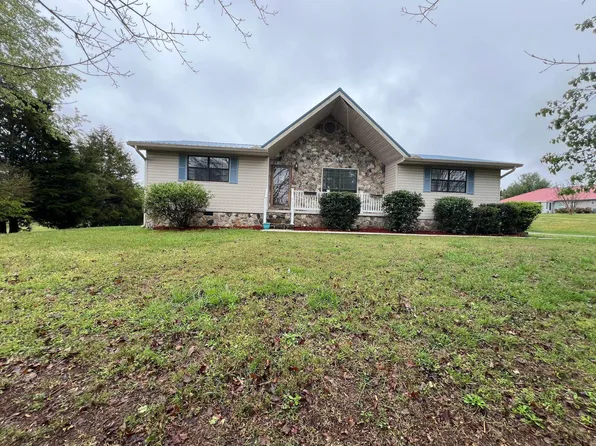 147 Pinnacle Dr, Dayton, TN 37321