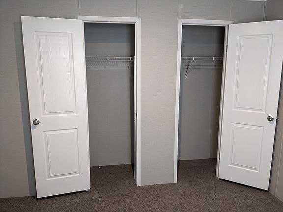 5th image of 2339 Dogwood St #3
