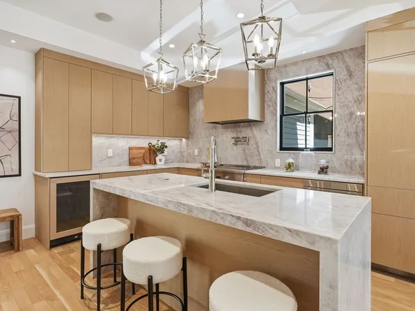 9 Mount Auburn St, Cambridge, MA 02138