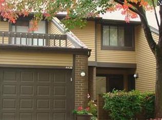 4436 Donna Dr #336, Richmond Heights, OH 44143