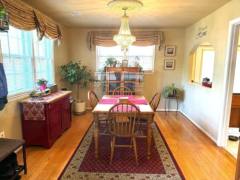 5263 Pumphrey Dr — Photo 5