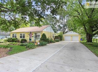 612 S Grant St, Olathe, KS 66061