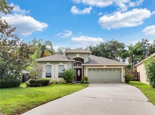 621 Prince Ln, Oviedo, FL 32765