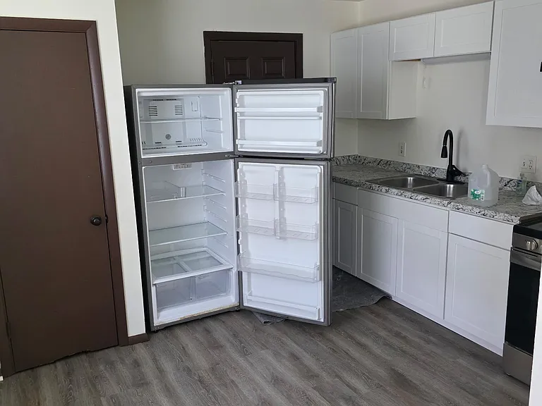 2630 Hyde Ave #B — Photo 5